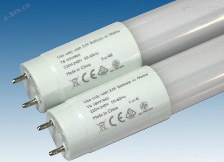 飞利浦T8  LED灯管 60厘米一体化超亮日光节能灯管8w